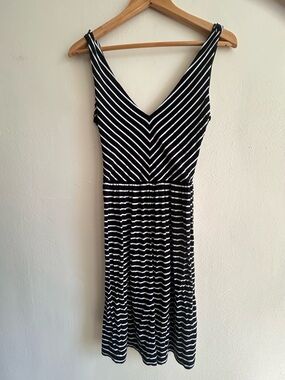 LOFT ANN TAYLOR Striped Wrap Front Criss Cross Back Dress M